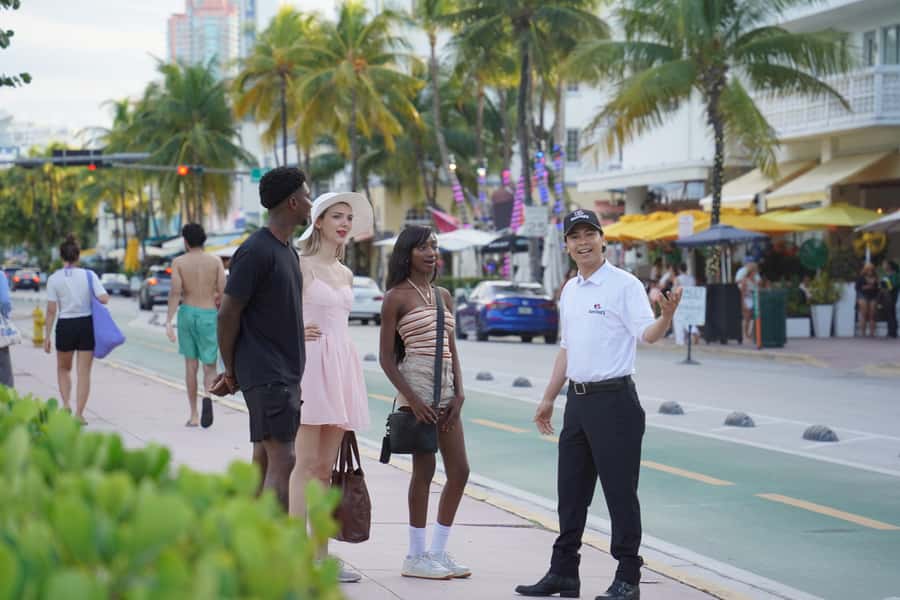 Miami: Small Group Tour w/Everglades, Little Havana & Cruise - Little Havana, where the street feels political and personal