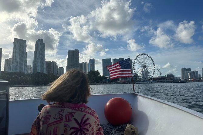MIAMI: South Beach Cruise Millionaire Homes with Stop & Bus Tour - Passing Star Island without needing a celebrity invitation