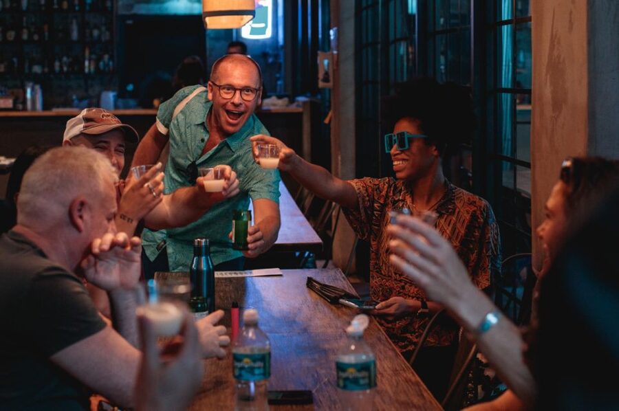 Miami: South Beach Food & Fun Art Deco Walking Tour - The tastings: how the five stops add up to a full meal