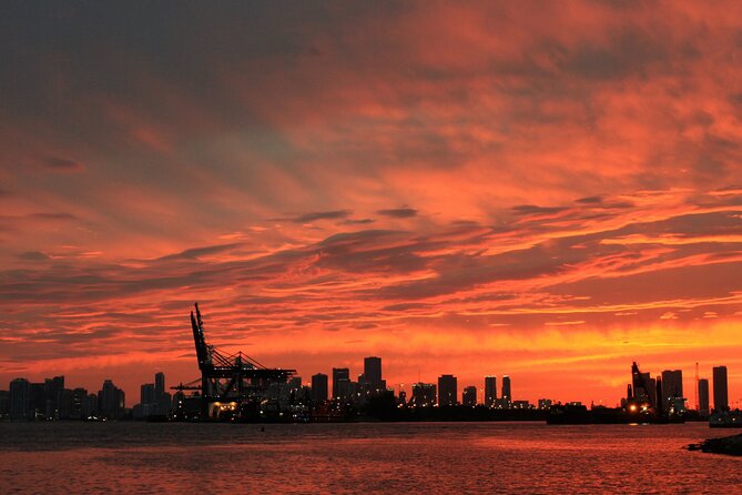 Miami Sunset and Skyline Cruise - Getting There at Bayride Tours and Picking the Right Side