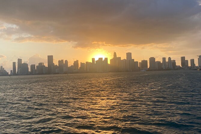 Miami Sunset Biscayne Bay and South Beach Cruise - A Miami Sunset Cruise You Can Do Without a Big Day Plan
