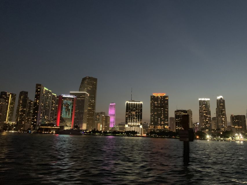 Miami: Sunset Cruise with Celebrity Homes & Open Bar - Key things I’d watch for before you book