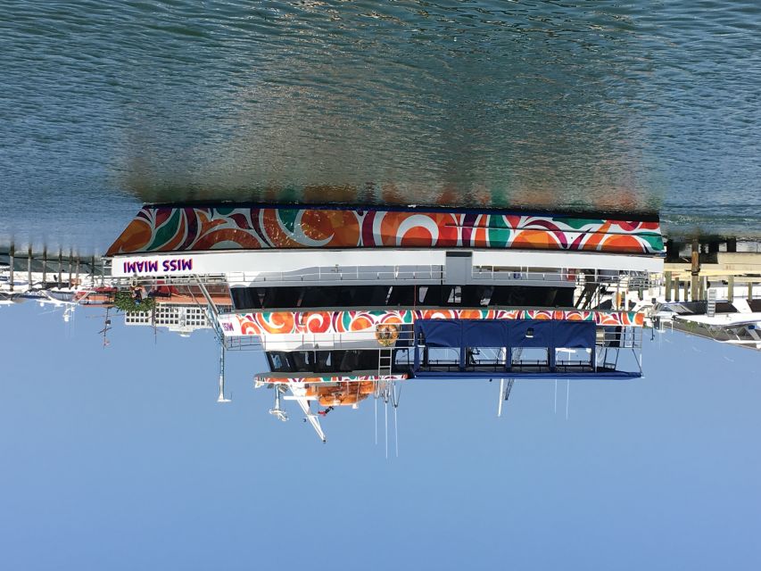 Miami: Sunset Cruise with Celebrity Homes & Open Bar - Celebrity Homes: Fun Stories, Just Manage Your Expectations