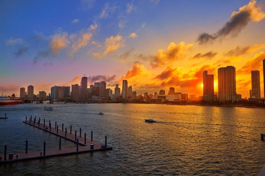 Miami: Sunset Cruise with Celebrity Homes & Open Bar - Price and Value: Is $69 Worth It?