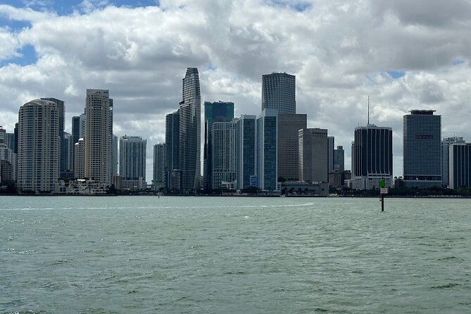 Millionaire Homes Miami Favorite Boat Cruise - Choosing your side, choosing your deck, and dealing with wet surfaces