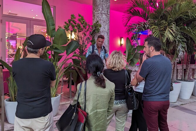 Movies & TV Filming Locations Tour in Miami Beach (Private) - Stop 4: Washington Avenue for the final location rhythm