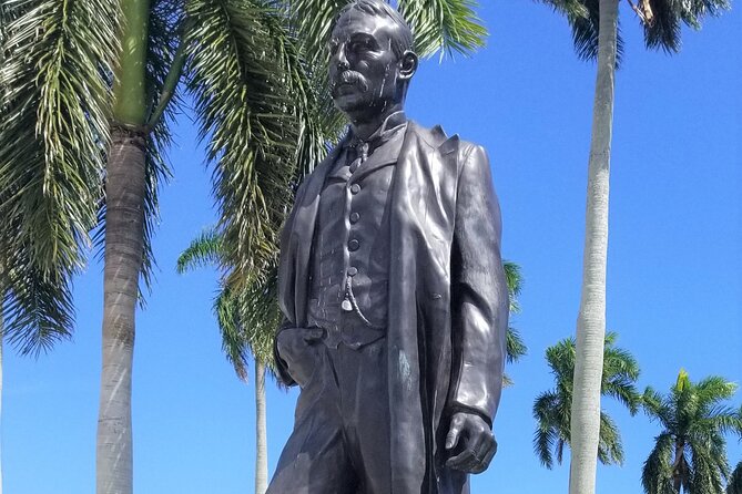 Palm Beach Tour from Miami - Flagler's Museum + Hotel Breakers - Group Size and Pacing: Private Means More Control