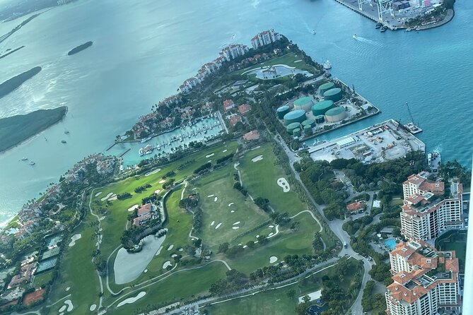 Private 60 Minute Romantic Excursion Air Tour with Champagne - Vizcaya Museum and Gardens From Above, Then Brickell’s City Grids