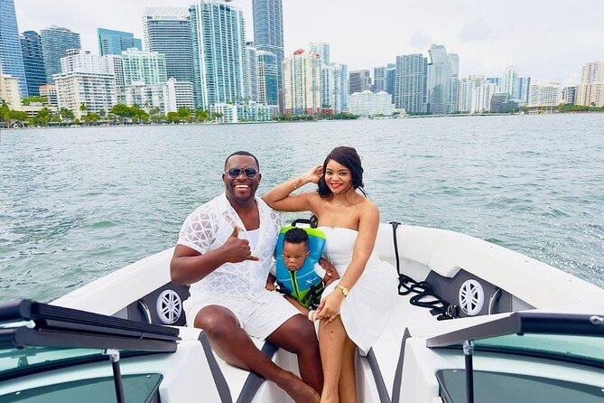 Private Boat Ride in Miami with Experienced Captain and Champagne - Coconut Grove meeting point, and how to keep your departure smooth