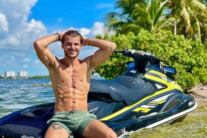 Private Jet ski Excursion in Miami - Meeting at 1416 18th St, Then a 15-Minute Captain Boat Transfer