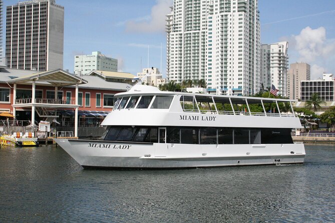 Private Magic City Tour with Transfers Experience - Coconut Grove Photo Time, Short and Sweet