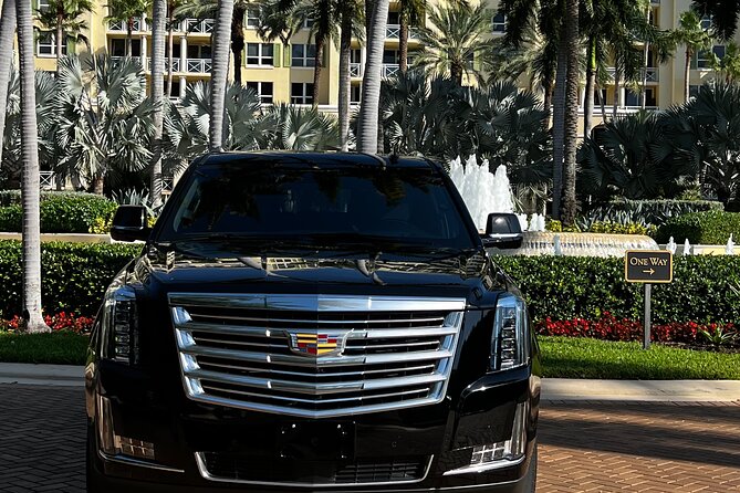 Private SUV Limo Services in Miami FL - Inside the Limo: WiFi, Air Conditioning, and Bottled Water