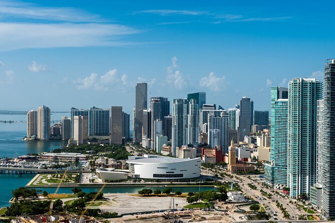 Private Transfer Miami Airport MIA or Port to Miami Hotel / Beach - Luggage Rules and the Real Meaning of “Private Car”
