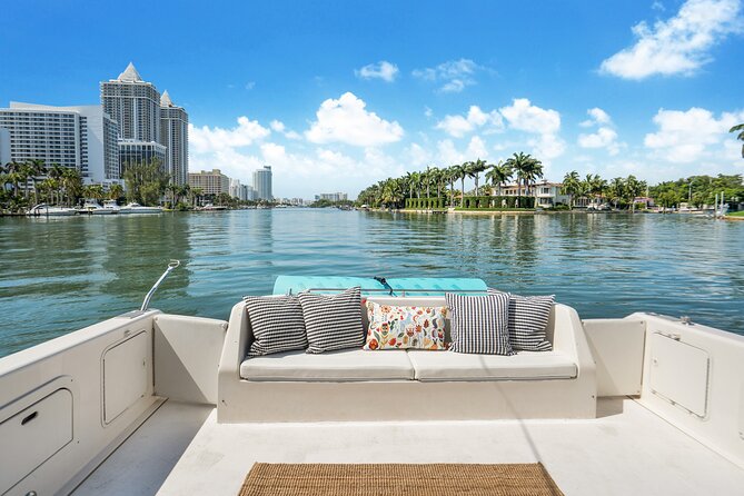 Private Yacht Tour Miami - Private Yacht Tour Miami: What You’re Really Paying For