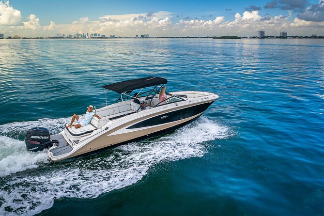 Rent the Best Boat in Town | Up to 10 People - The Searay 29-foot setup: space, music, and a floating break