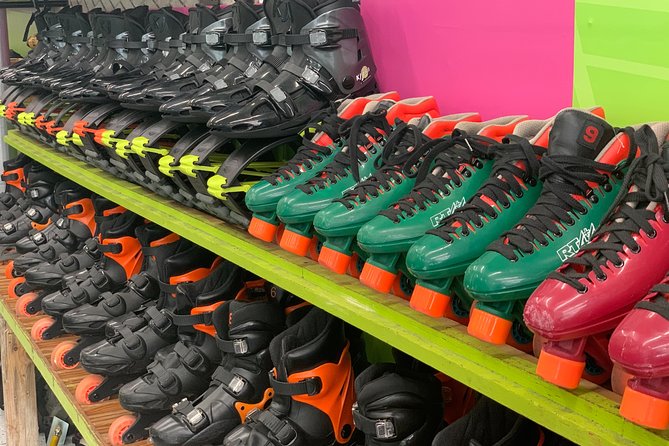 Rollerblade Rental South Beach - The South Beach Route: Oceanfront Paths to South Pointe Park