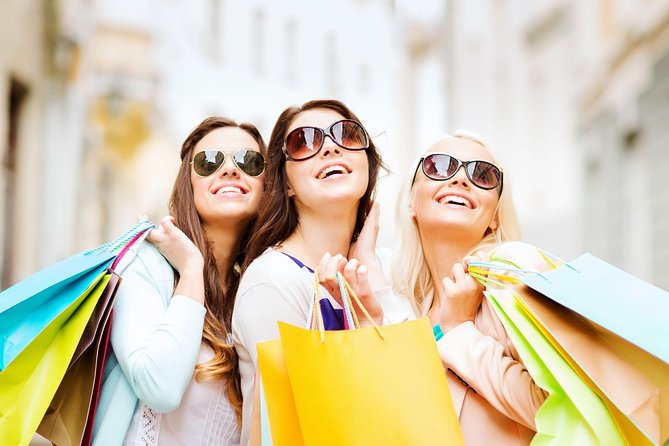 Sawgrass Mills Mall - Transportation - Round Trip - 5) Comfort On Board: Air-Conditioning, Language, and How Strict Return Timing Can Be