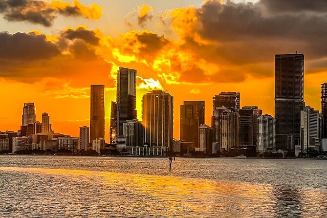 South Beach: Cruise of Millionaire’s Homes & Miami Skyline - On board rules: drinks available, but plan around the real limits