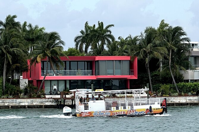 South Beach: Cruise of Millionaire’s Homes & Miami Skyline - Timing, check-in windows, and why a buffer makes the trip smoother