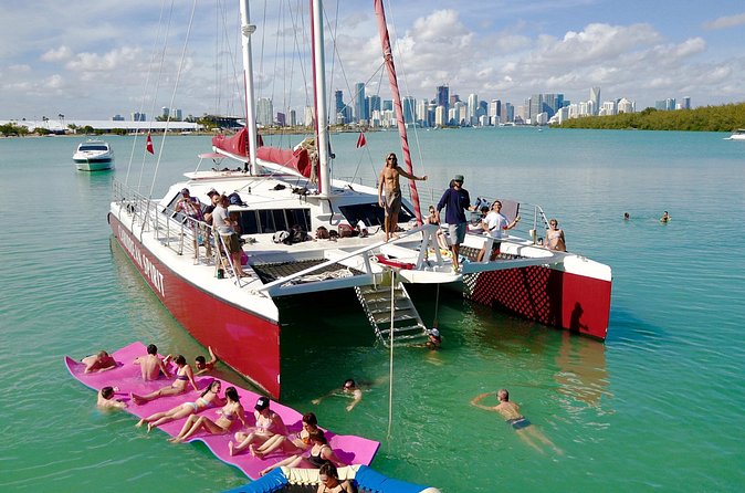 South Beach Sail Splash aboard the Caribbean Spirit - Who should book this Sail Splash from Miami?