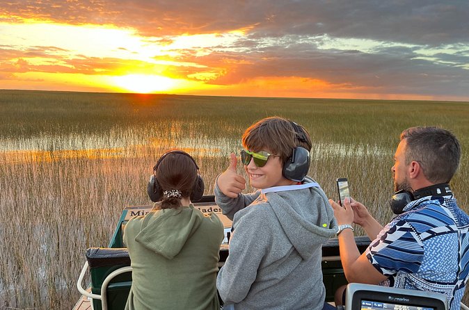 Sunset 1.5 Hour Private Airboat Tour of Miami Everglades - Where This Tour Fits Best (And Who Might Want to Skip It)