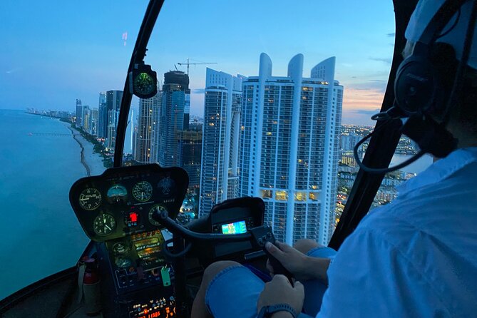 Sunset Helicopter Tour-Miami Iconic Coast and City Views - Leg 5: Haulover Sandbar, Crossing the Bay, and Port Miami