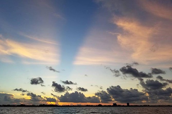 Sunset Sail in Miami: Complimentary Champagne Toast - Getting Onboard Without Stress: Dock Timing and What to Bring