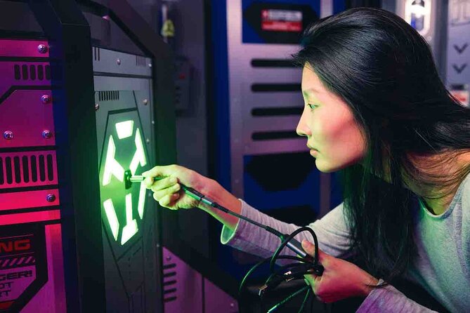 The Escape Game at Brickell City Centre in Miami - How the guide helps, and what small group limits mean