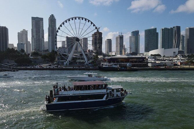 The Miami Experience Boat Party - DJ, MC, and the contest moments that turn the crowd into a team