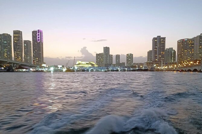 The Ultimate Water Experience in Miami with Drinks and Jet Skis - What to bring for Miami sun and splash time