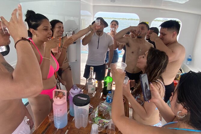 The Ultimate Water Experience in Miami with Drinks and Jet Skis - Price and value: What $194 buys you on the water