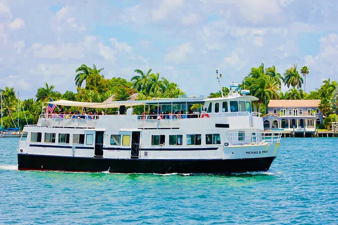 Top rated two Hour Miami Night Skyline Cruise with Open Bar - Where to check in at Bayside, and how to time your evening