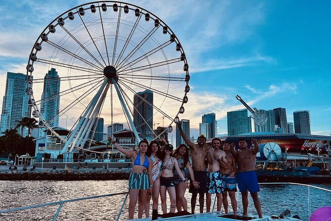 Up to 34Pax Bachelorette Party Boat & Yacht Rental Miami - Key things that make this yacht rental work well