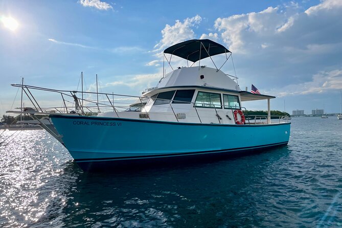 Up to 34Pax Bachelorette Party Boat & Yacht Rental Miami - Setting your own itinerary, without losing the party