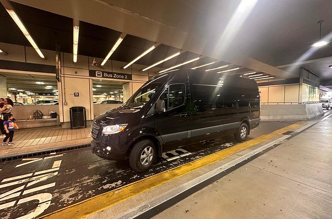 Van 14pax Miami Airport-Hotel To/From Port of Miami-Hotel - Van transfer, private group setup, and family seating options