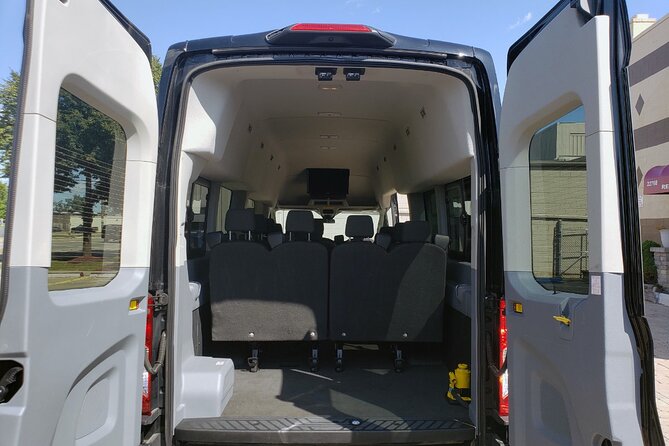 VAN Mia Airport or Hotels to Miami Port or Hotels Up to 14pax - Who this transfer fits best, and who should look elsewhere