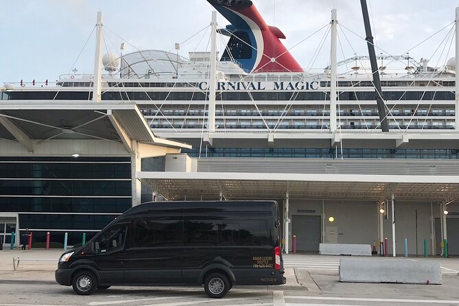 VAN Mia Airport or Hotels to Miami Port or Hotels Up to 14pax - Getting picked up at Miami International Airport (MIA) without guessing