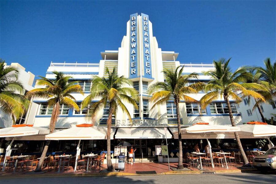 Walking Tour with Cocktails(optional) Miami - Essex House Hotel stop: why interior access is a big deal