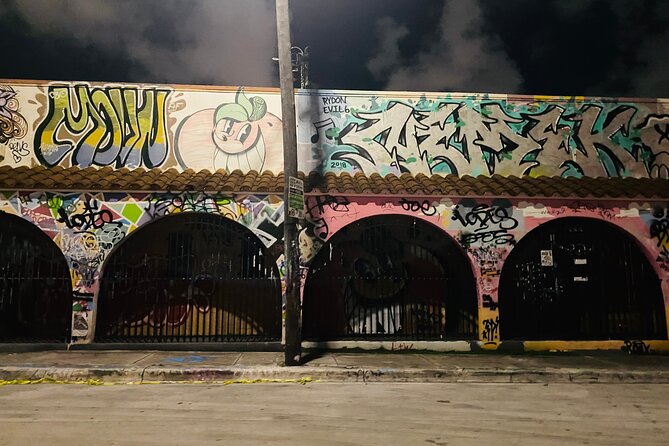 Wynwood Graffiti Golf Cart Tour After Dark - Where you start, and why the group size matters