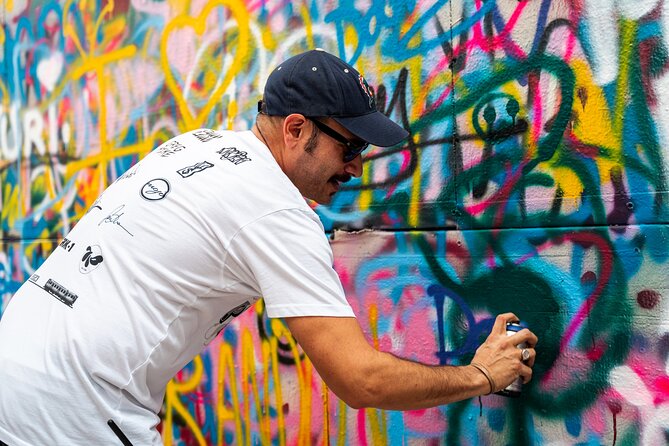 Wynwood Walls Admission and Official Spray Painting Experience - How to Get the Best Results from the Spray Freestyle
